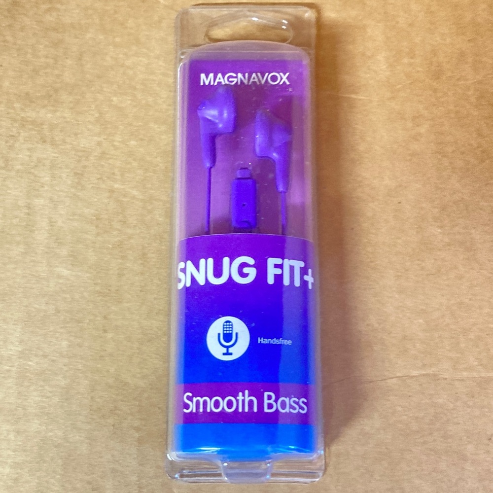 Magnavox Snug Fit Earbuds w/ Mic Smooth Bass Purple NEW Sealed
